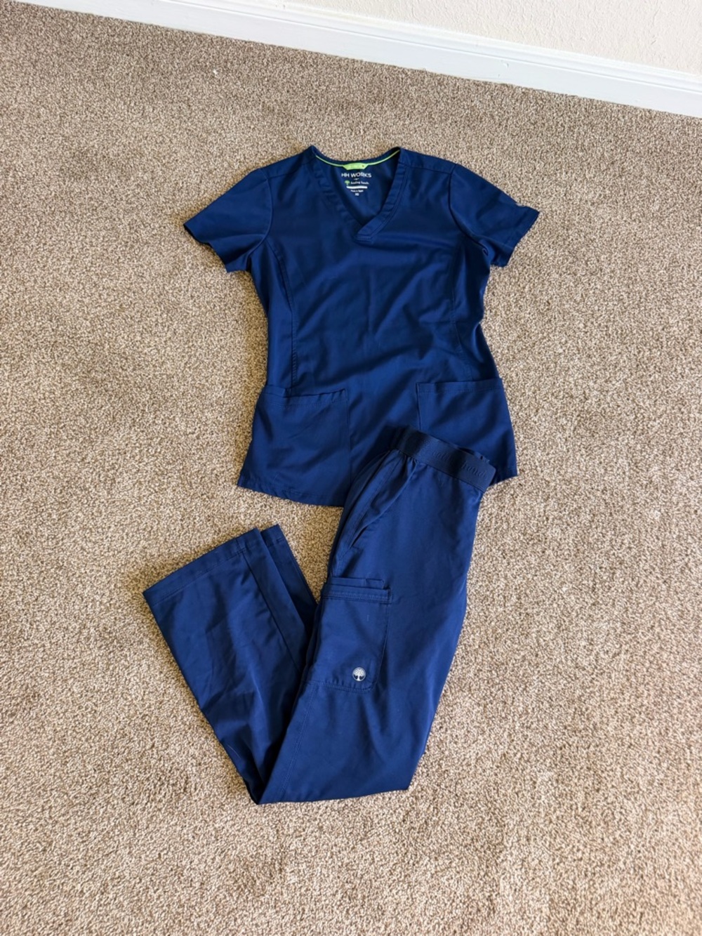 healing hands Navy Straight Leg Scrub Set - Women's Pants & Top